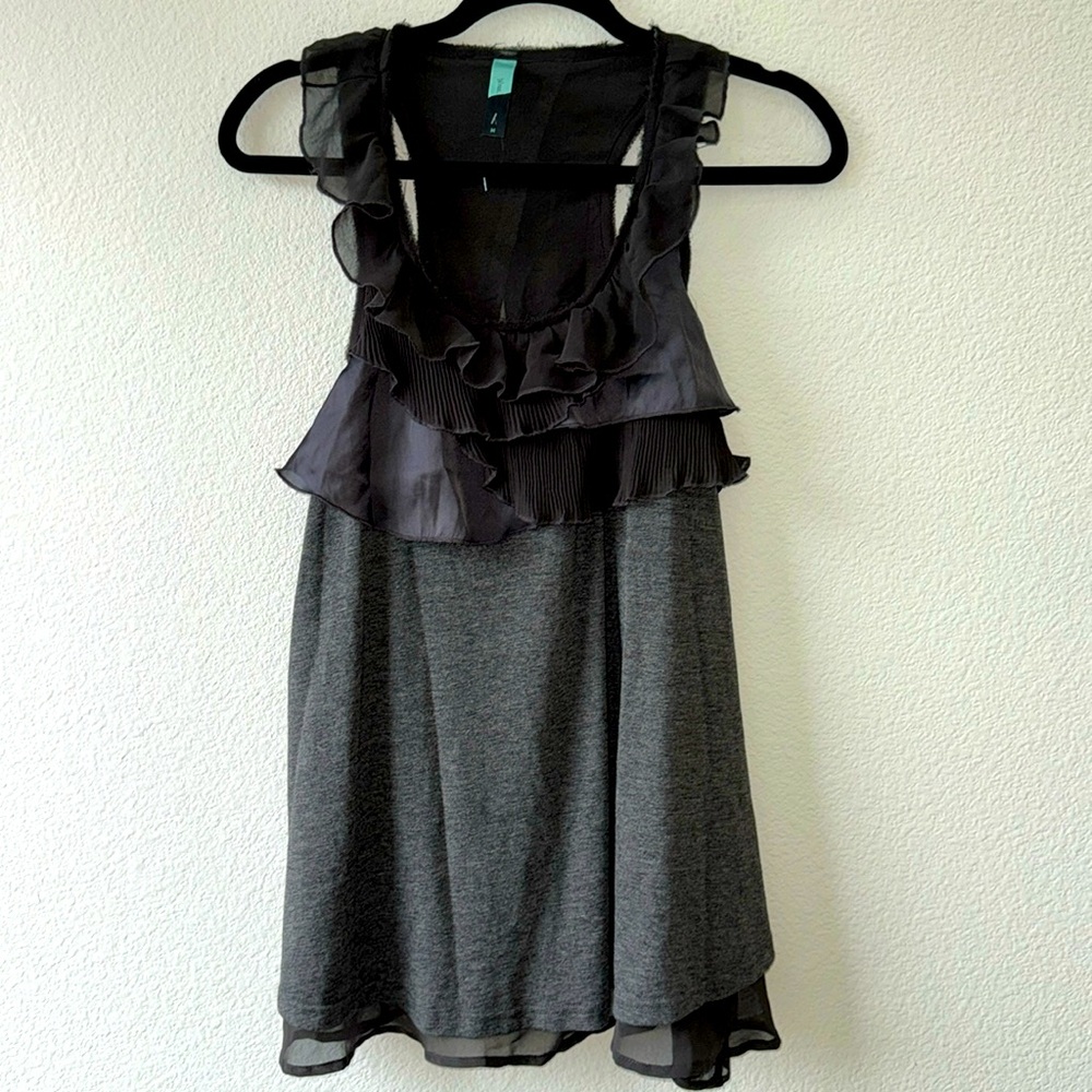 Jaloux Ruffle Tank Top Size Medium NWOT